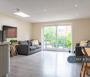 6 bedroom terraced house to rent - Photo 2