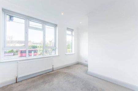 2 bedroom maisonette to rent - Photo 2