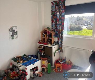 3 bedroom terraced house to rent - Photo 6