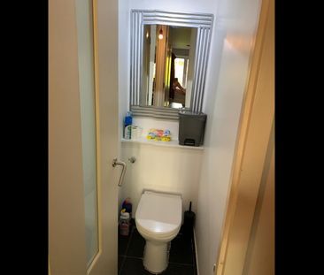 Room in a Shared Flat, Oak Tree House, W9 - Photo 1