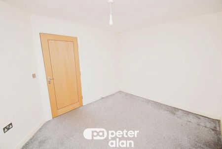 Amelia Way, NEWPORT - Photo 5