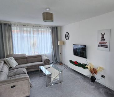 3 Bed - 31 Town Street, Leeds - LS10 3NY - Student - Photo 2