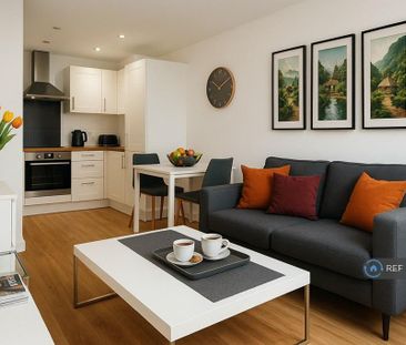 1 bedroom flat to rent - Photo 1