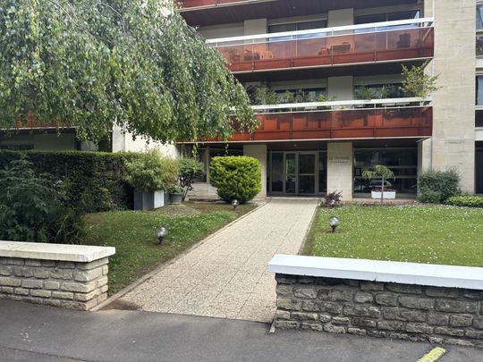 Location Appartement 2 pièces 48m² CAEN 14000 - Photo 1