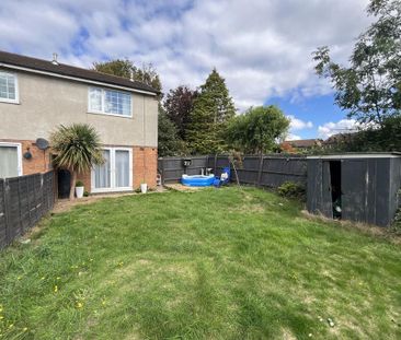 2 bedroom end of terrace house to rent - Photo 5