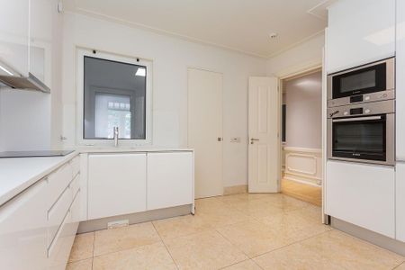 2 room luxury Flat for rent in Lisbon - Photo 4