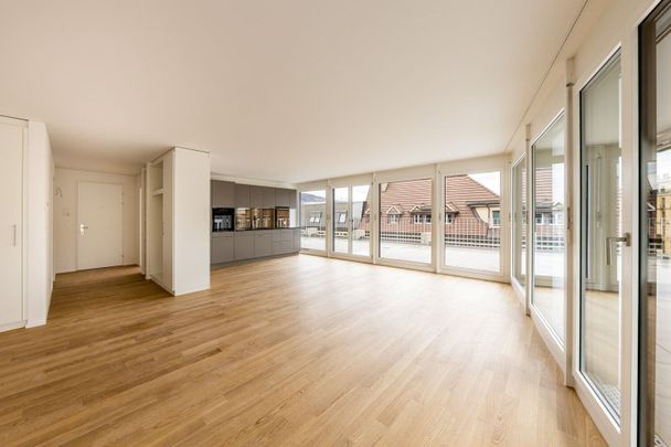 Traumhafte 2.5-Zimmer-Attika im Herzen von Biel - Photo 1