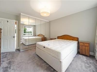 Maple Close, SW4 - Photo 4