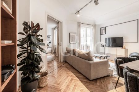 Apartamento de alquiler en Paseo del General Martínez Campos, Almagro - Foto 3