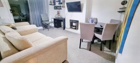 2 bedroom ground floor maisonette to rent - Photo 4