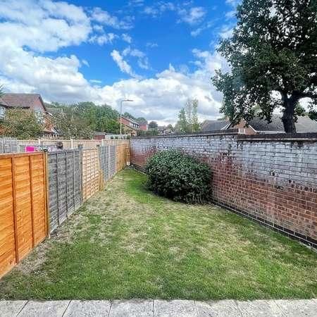 Dorian Rise, LE13 - Photo 1