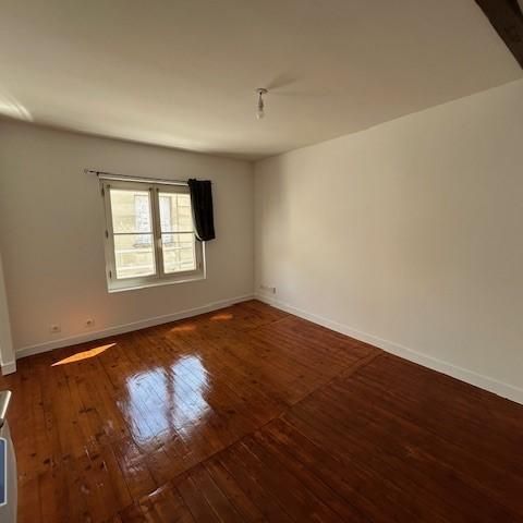 Location Appartement 2 pièces 28m² POITIERS 86000 - Photo 1