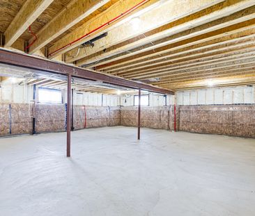 For Lease - 22 Simona Avenue, Wasaga Beach, Ontario - Photo 4