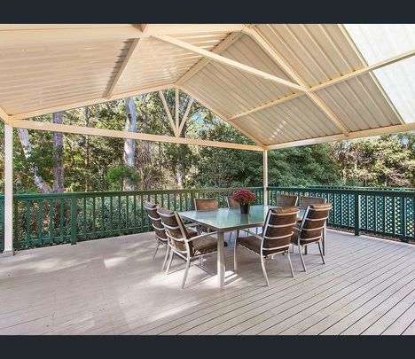 76 Balintore Drive, Castle Hill - Photo 1