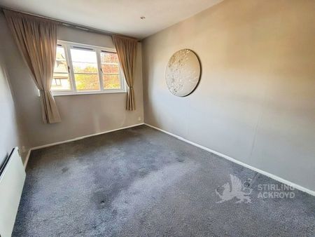 Benwell Court, Sunbury-on-Thames, Surrey, TW16 6RU - Photo 3