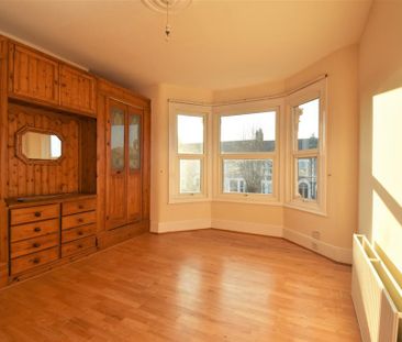 4 bedroom terraced house to rent - Photo 1