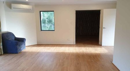 Welcome to 28 Lomas Way, Albany - Photo 2