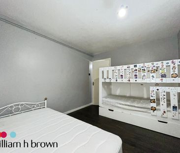 Kingston Hill Avenue, Romford - Photo 2