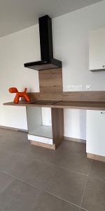 Résidence Allées Blatin, T3 avec terrasse en rez-de-jardin - Photo 3