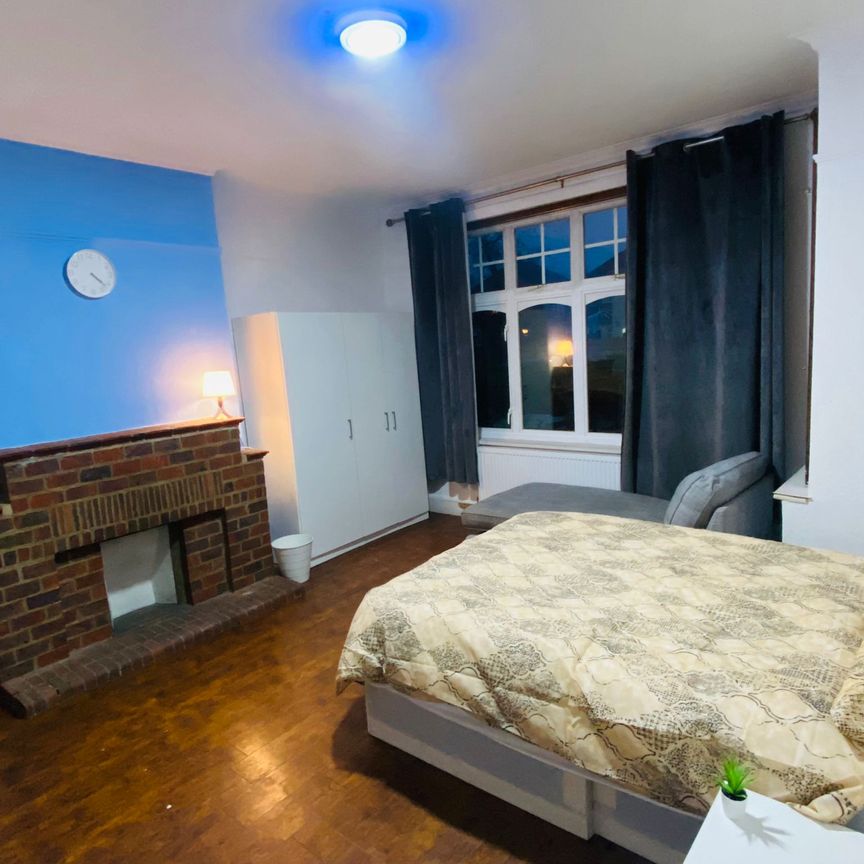 RM1 Church Drive | Harrow | London | HA2 7NW - Photo 1