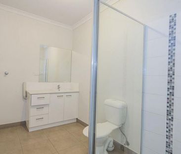 3/723 Geelong Road, Canadian - Photo 6