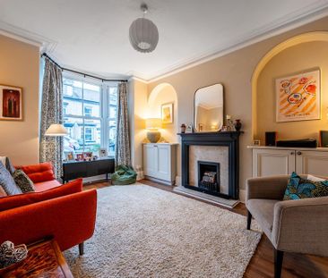 4 bedroom terraced house to rent - Photo 4