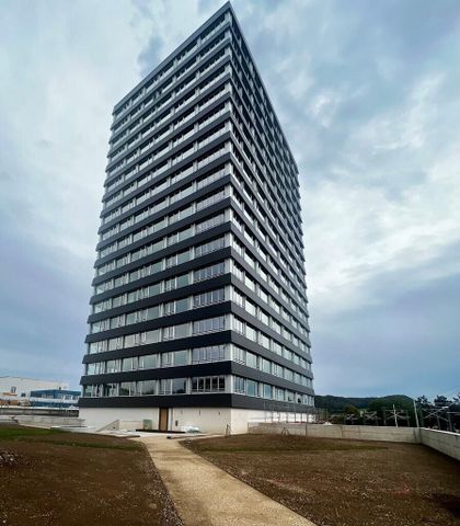 1 month of free life - Exceptional life Rhyfalltower - Foto 3