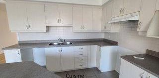 ANJOU GRAND 5 1/2 POUR JUILLET - Photo 2