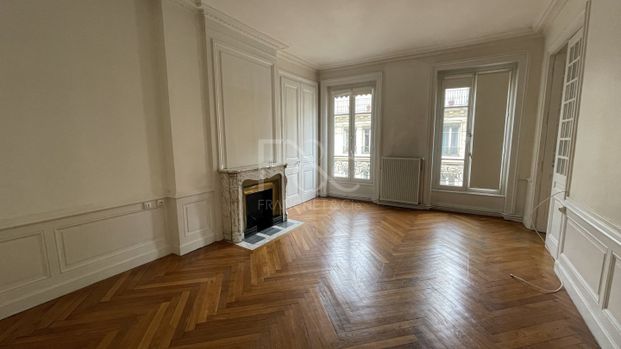 T4 de 137m² - rue Pierre Corneille Lyon 6 - Photo 1