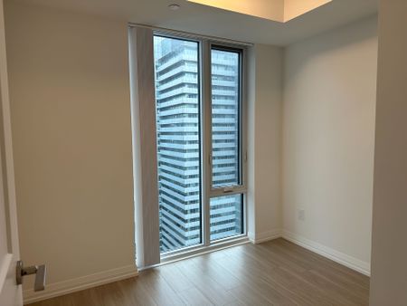 For Lease - 8 Widmer Street Unit# 4105, Toronto, Ontario - Photo 3