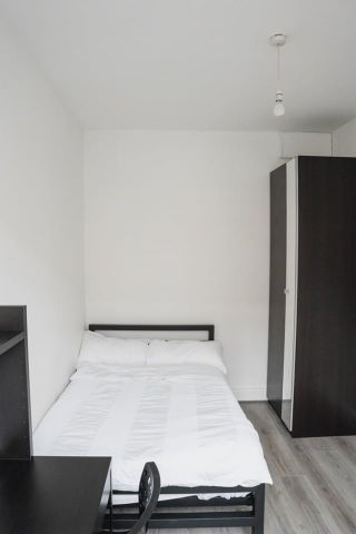 4 Bed Terraced House, Westwood Road, CV5 - Photo 4