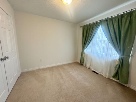 For Lease - 69 Fimco Crescent, Markham, Ontario - Photo 3
