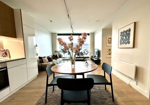 Why don't you stay in this two bedroom Apartment? - Photo 1