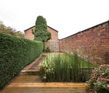2 bedroom end of terrace house to rent - Photo 4