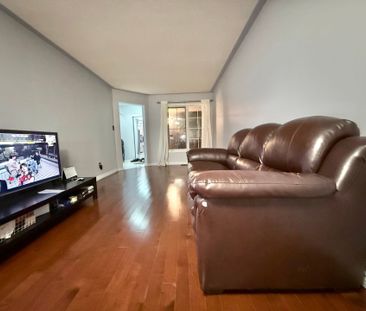 For Lease - 128 Jordan Drive, Orangeville, Ontario - Photo 2