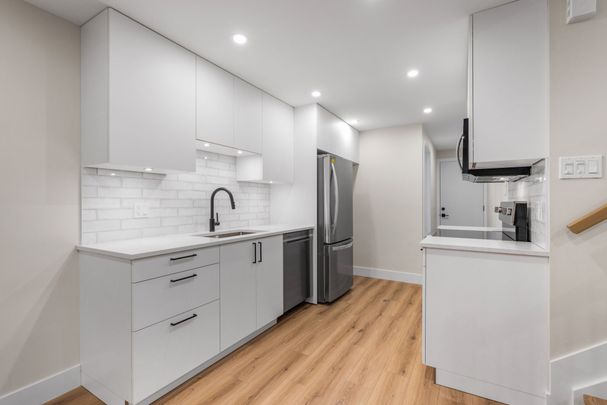 For Lease - 1348 Avenue Q Avenue Unit# B, Alta Vista and Area, Ontario - Photo 1