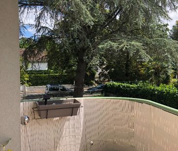 Location Appartement 3 pièces 76m² - Photo 4