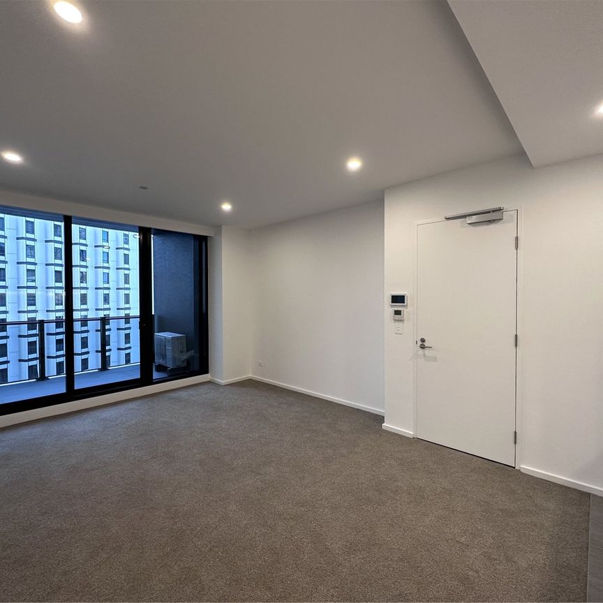 907/408 Spencer Street - Photo 1