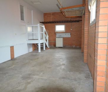 Five-Bedroom Family Home with Pool in Prime Southport Location - Photo 1