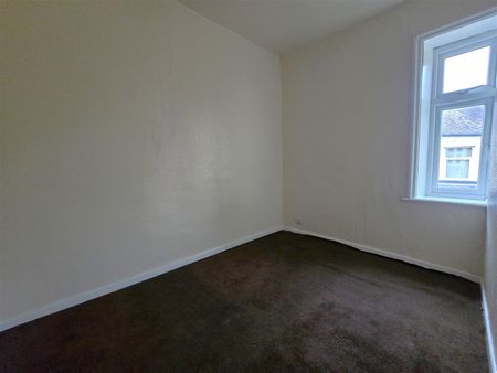 Grant Street, Burnley - Photo 2