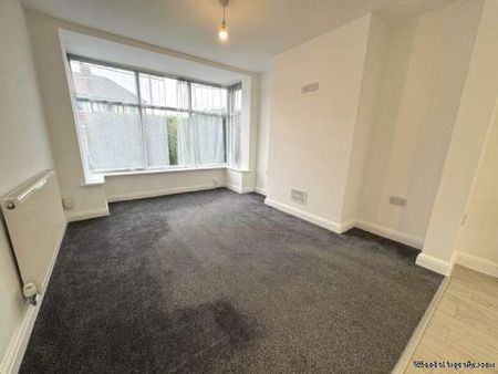 3 bedroom property to rent in Blackpool - Photo 2