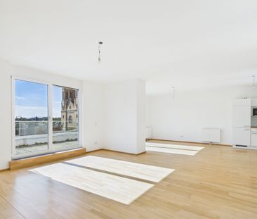 Exklusive 4-Zimmer-Dachgeschosswohnung mit 86 m2 Terrassenfläche in Döbling | Ab sofort verfügbar | Termin online buchbar - Foto 1