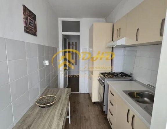 Garsonieră Gară, la doar 10 minute de Universitate - Fotografie 1