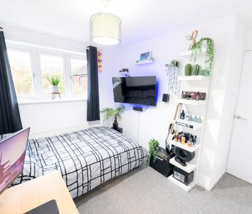 4 bed detached house to rent in Brockenhurst Way, Bicknacre, CM3 - Photo 5