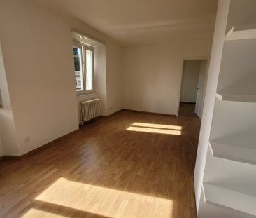 Moderno Appartamento 3 Locali Completamente Ristrutturato A Val Mara - Foto 3