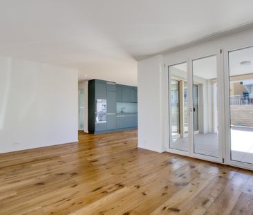 Neubau-Erstvermietung | Moderne 2.5 Zimmerwohnung mit Gartensitzplatz - Photo 2
