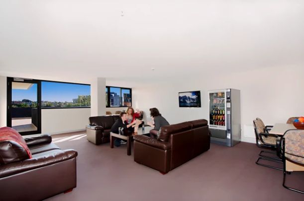 Studio Deluxe - Photo 1