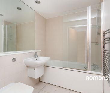 2 bedroom apartment to rent - Photo 4