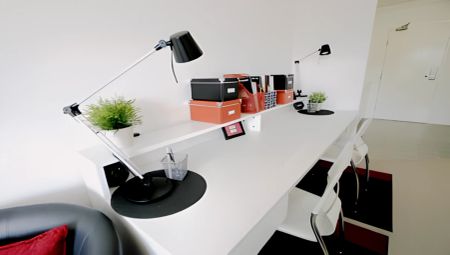 Three Bedroom Apartment - Photo 2