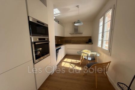 Location appartement 3 pièces 69 m² Toulon - Photo 3